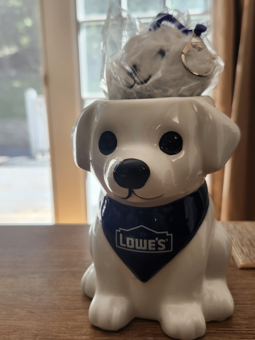 Lowe's Dog Ceramic Planter With Dog Plush Keychain